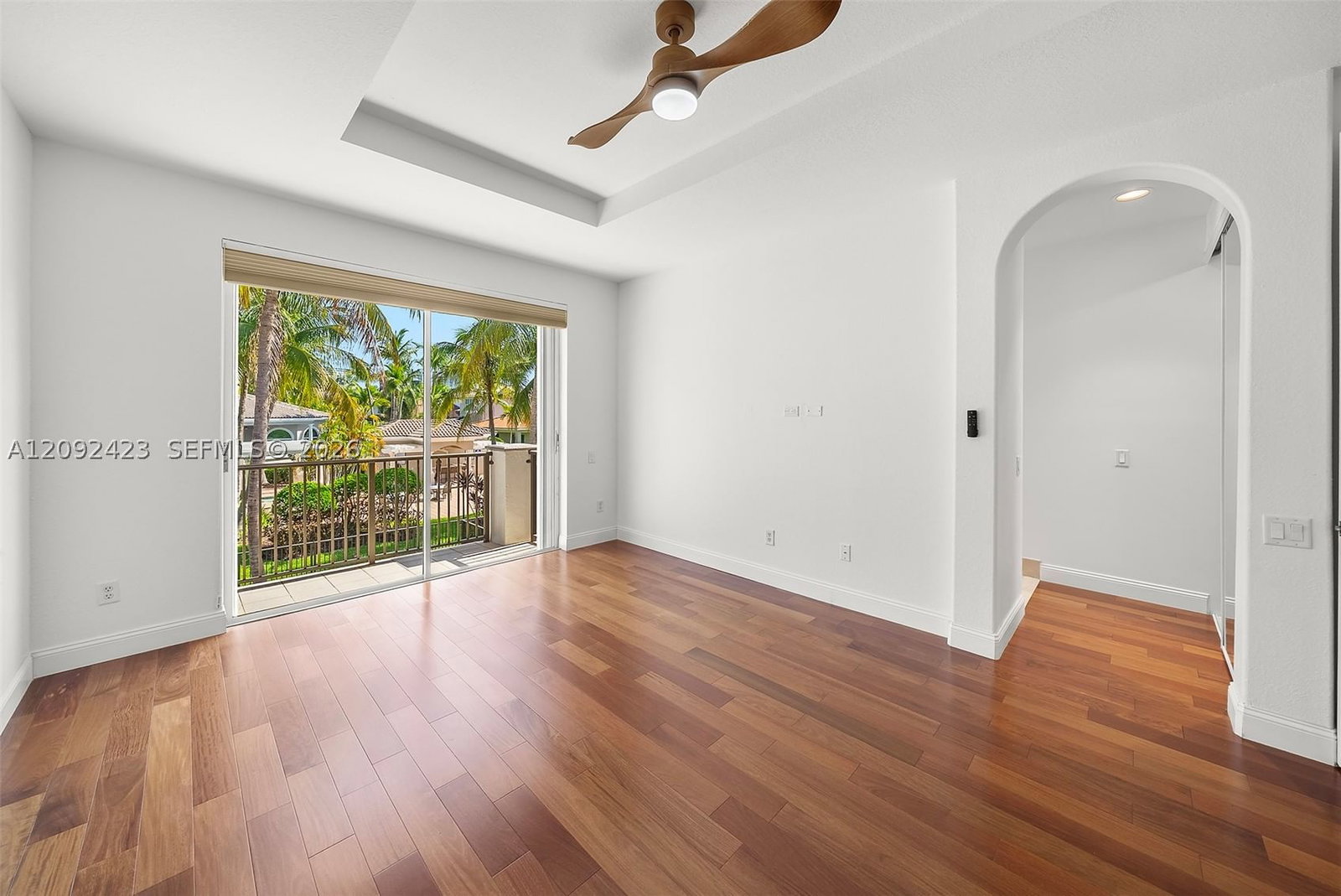 Real estate property located at 887 Spinnaker Dr W, Broward, Three Islands 3rd Section, Hollywood, FL