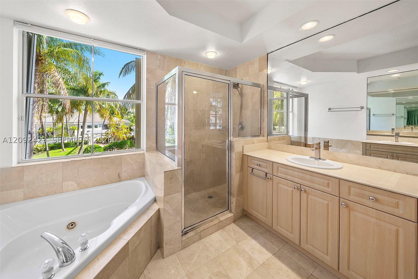 Real estate property located at 887 Spinnaker Dr W, Broward, Three Islands 3rd Section, Hollywood, FL