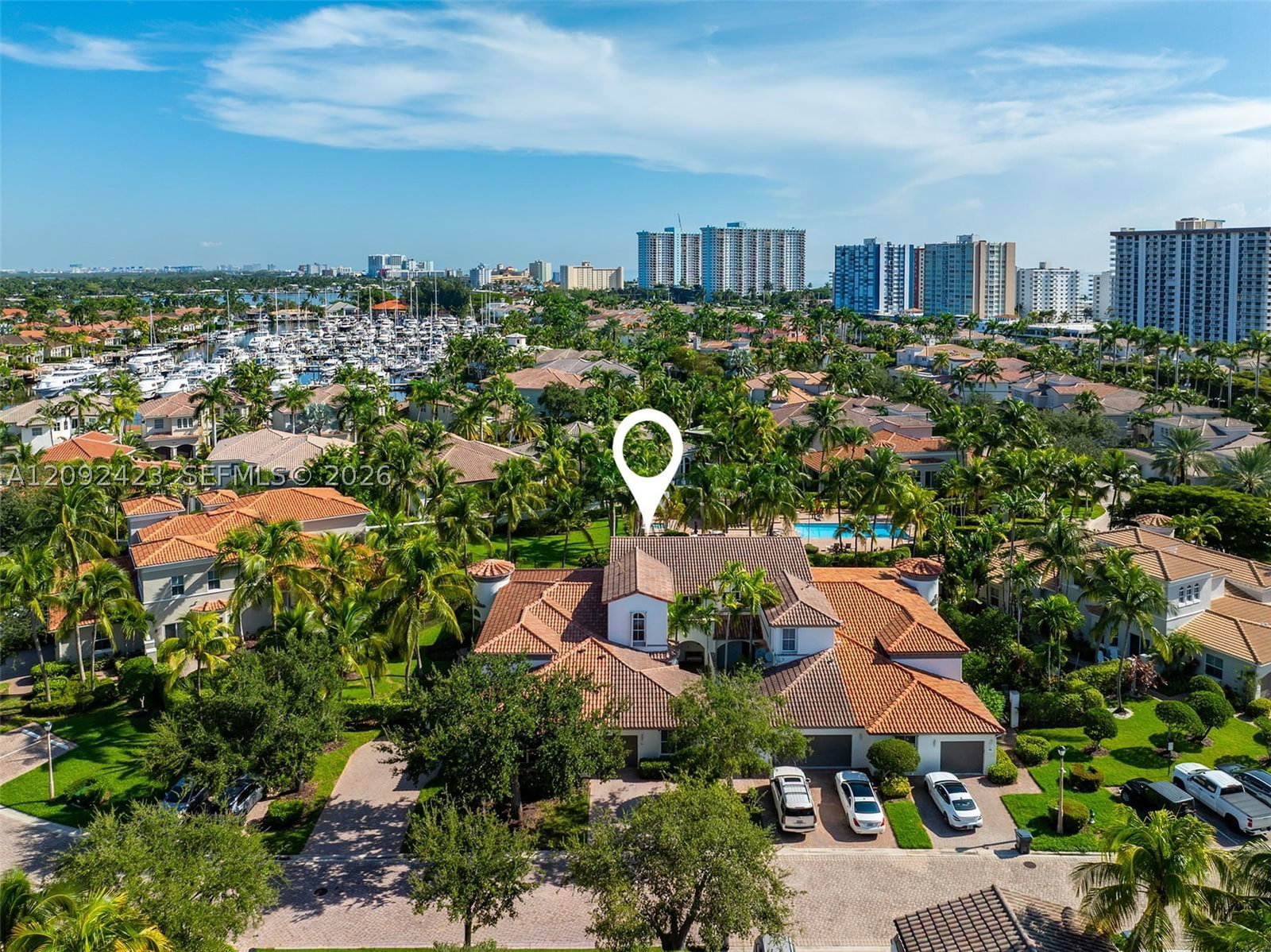 Real estate property located at 887 Spinnaker Dr W, Broward, Three Islands 3rd Section, Hollywood, FL