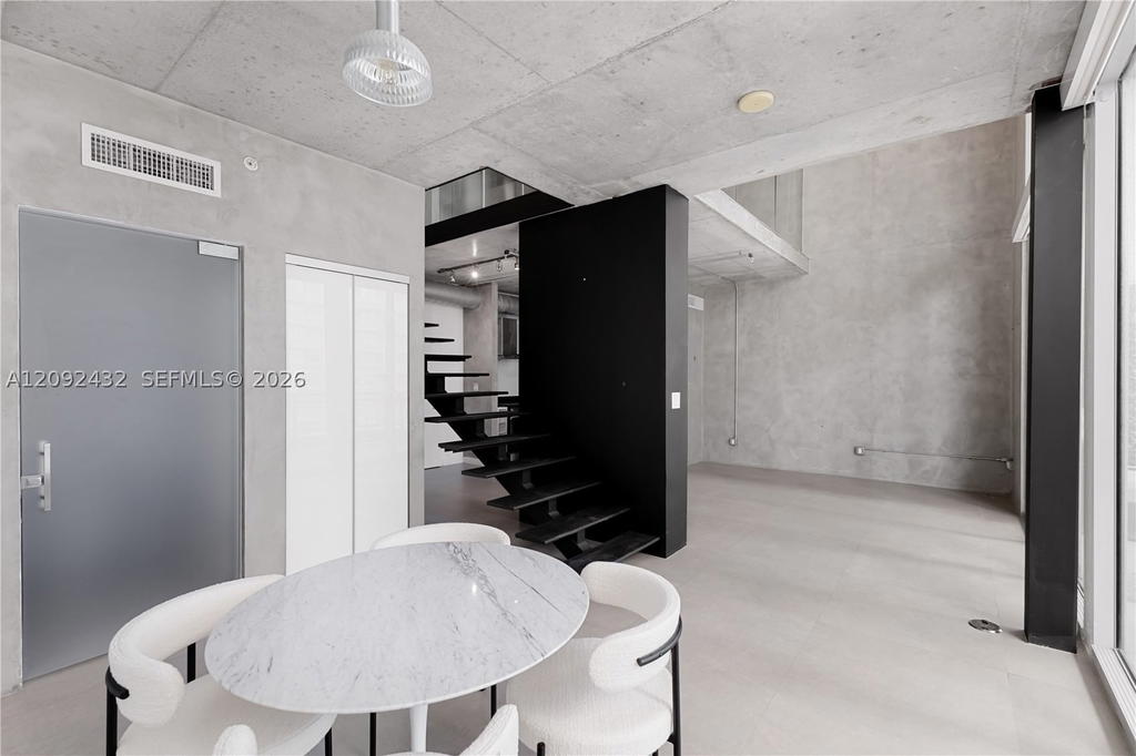 Real estate property located at 690 1st Ct PHII12, Miami-dade, Neo Vertika Condo, Miami, FL