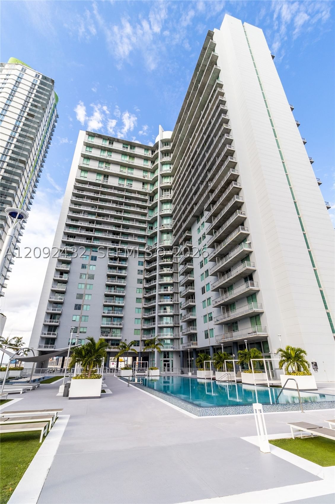 Real estate property located at 690 1st Ct PHII12, Miami-dade, Neo Vertika Condo, Miami, FL