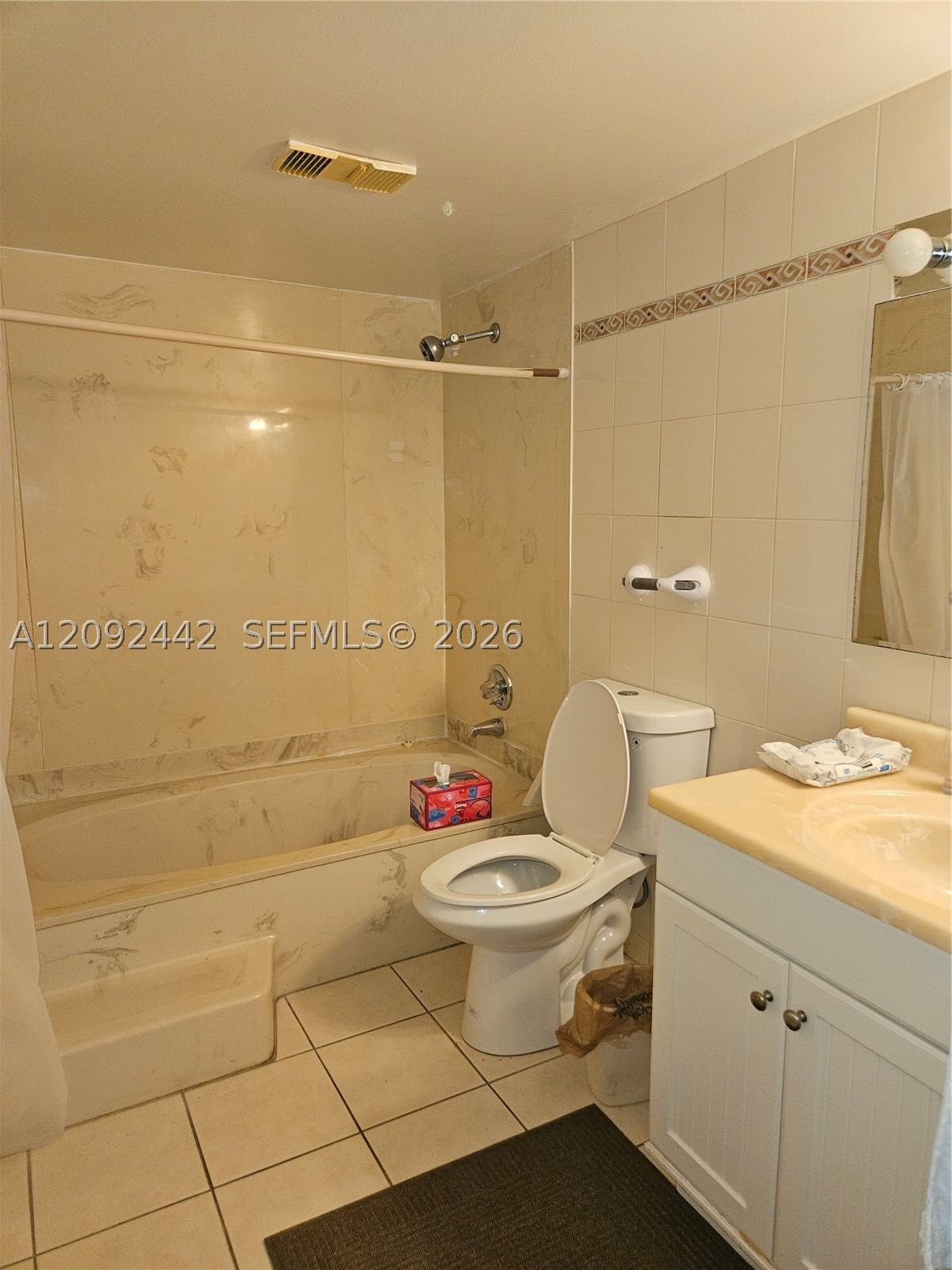 Real estate property located at 17600 Bay Rd N302, Miami-dade, Fairview House Condo, Sunny Isles Beach, FL