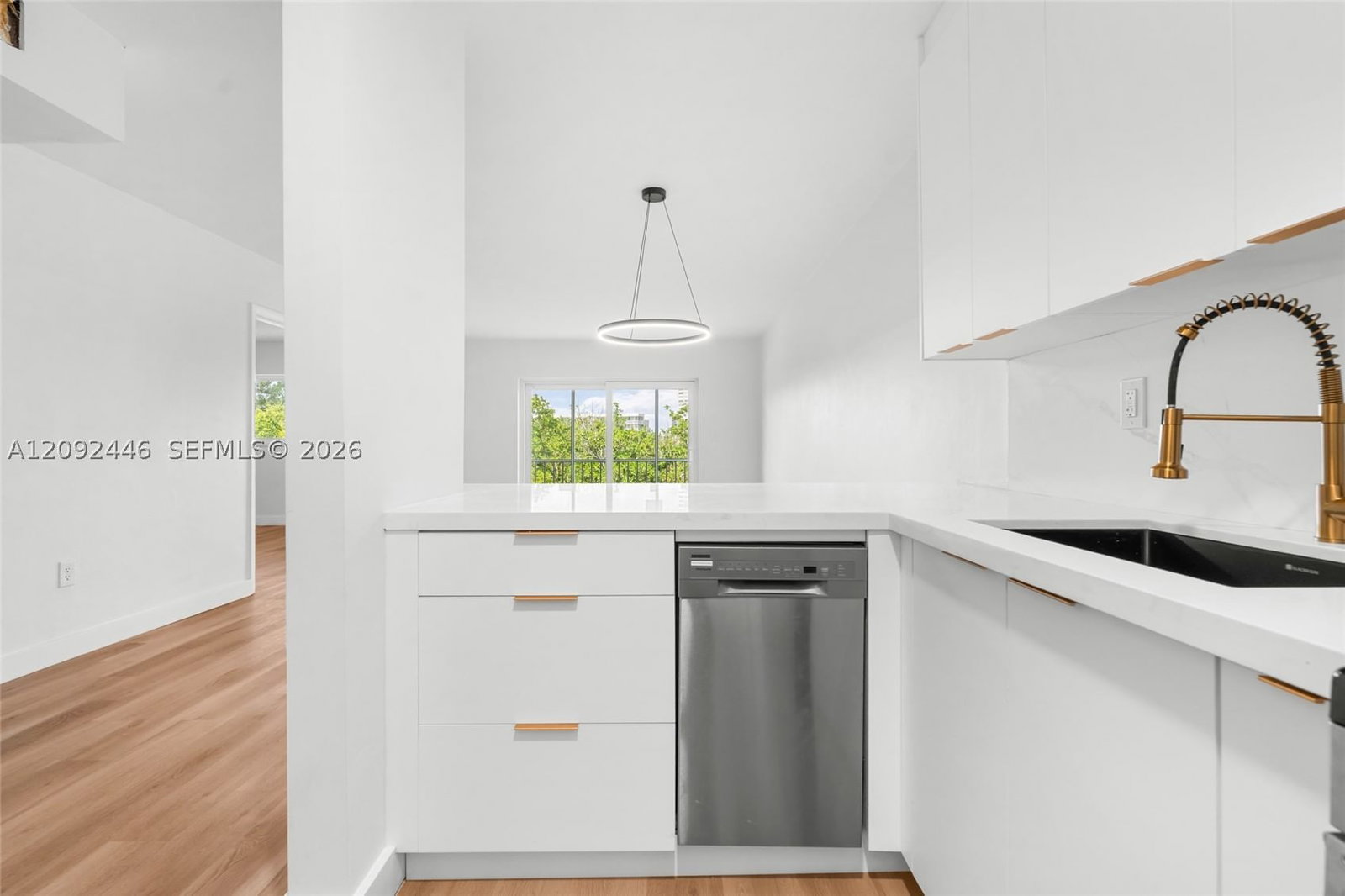 Real estate property located at 2929 Point East Dr A303, Miami-dade, Point East One Condo-bldg, Aventura, FL