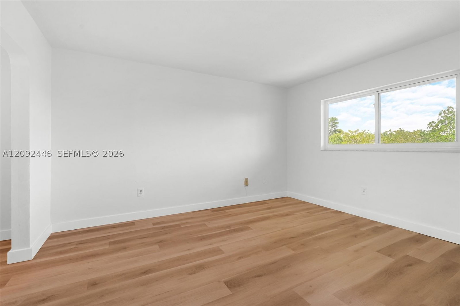 Real estate property located at 2929 Point East Dr A303, Miami-dade, Point East One Condo-bldg, Aventura, FL