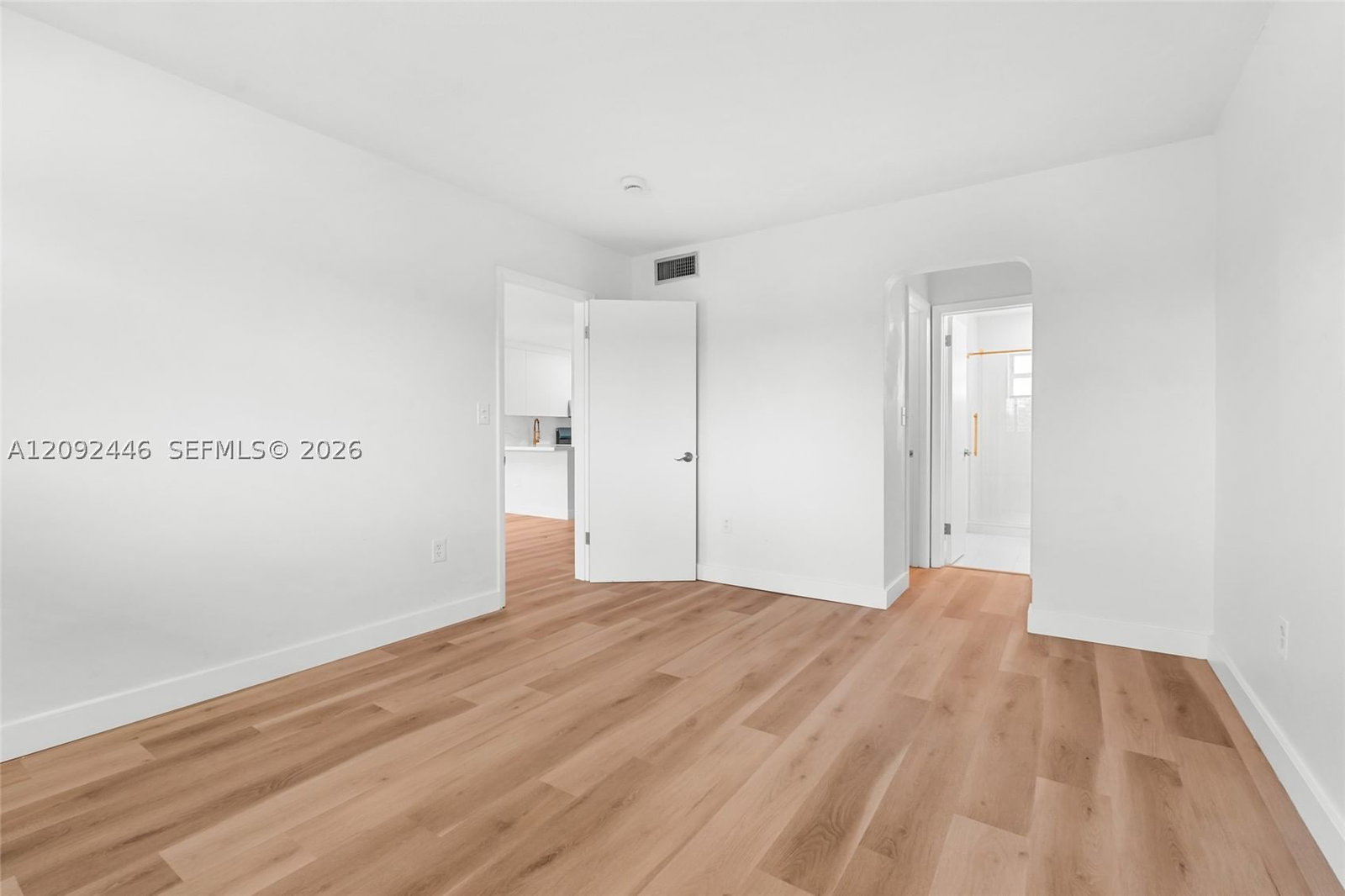 Real estate property located at 2929 Point East Dr A303, Miami-dade, Point East One Condo-bldg, Aventura, FL