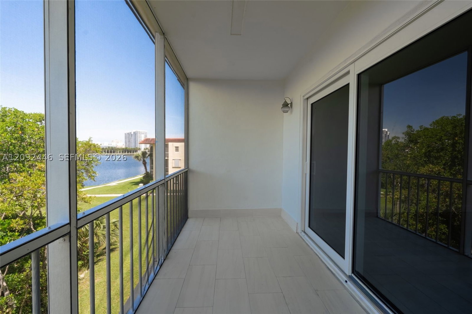 Real estate property located at 2929 Point East Dr A303, Miami-dade, Point East One Condo-bldg, Aventura, FL