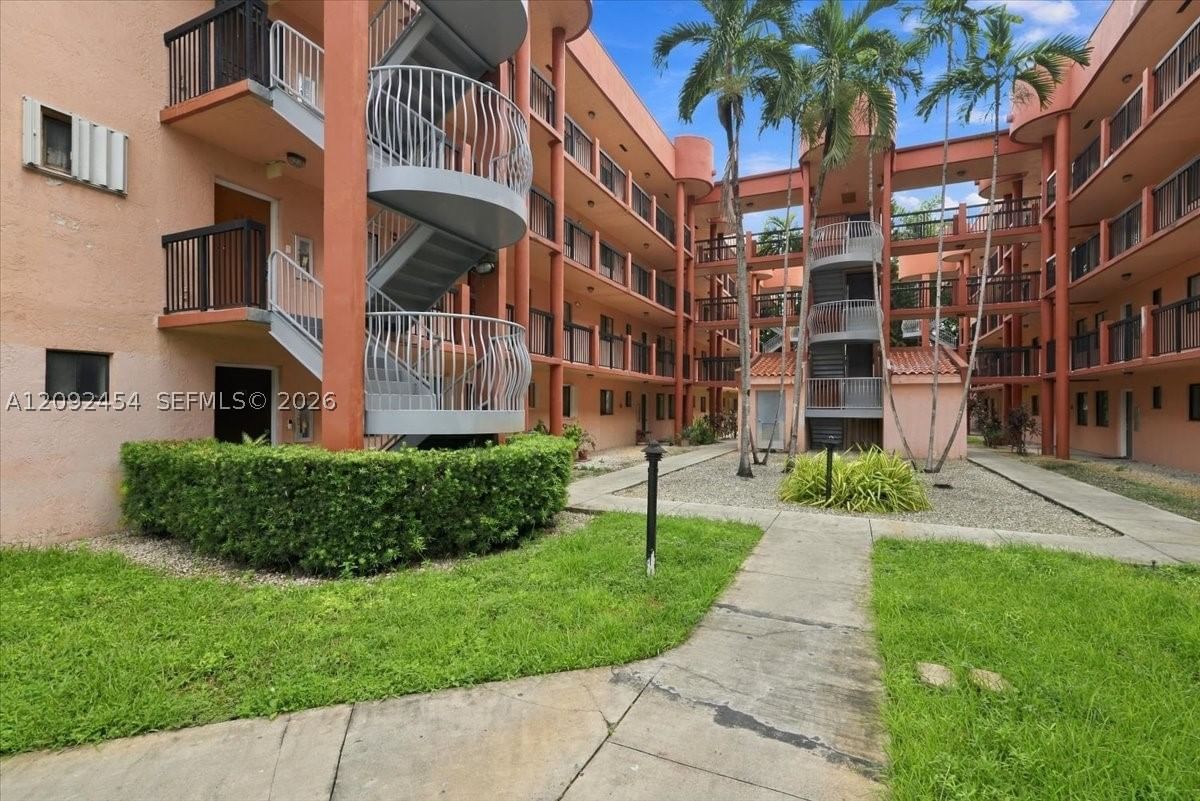 Real estate property located at 5350 21st Ct #202, Miami-dade, Alameda Tower 2 Condo, Hialeah, FL
