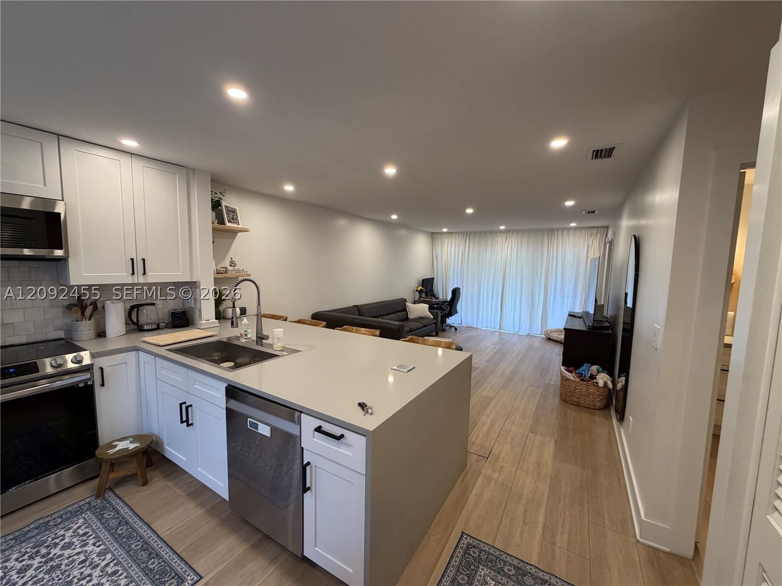 Real estate property located at 844 Banks Rd, Broward, Lakewood East Sec 1, Coconut Creek, FL