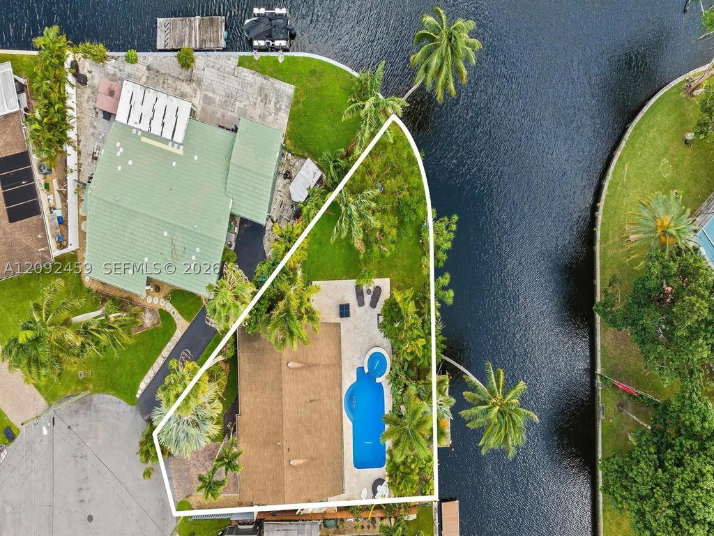 Real estate property located at 1830 32nd Ct, Broward, Royal Palm Acres First Se, Oakland Park, FL
