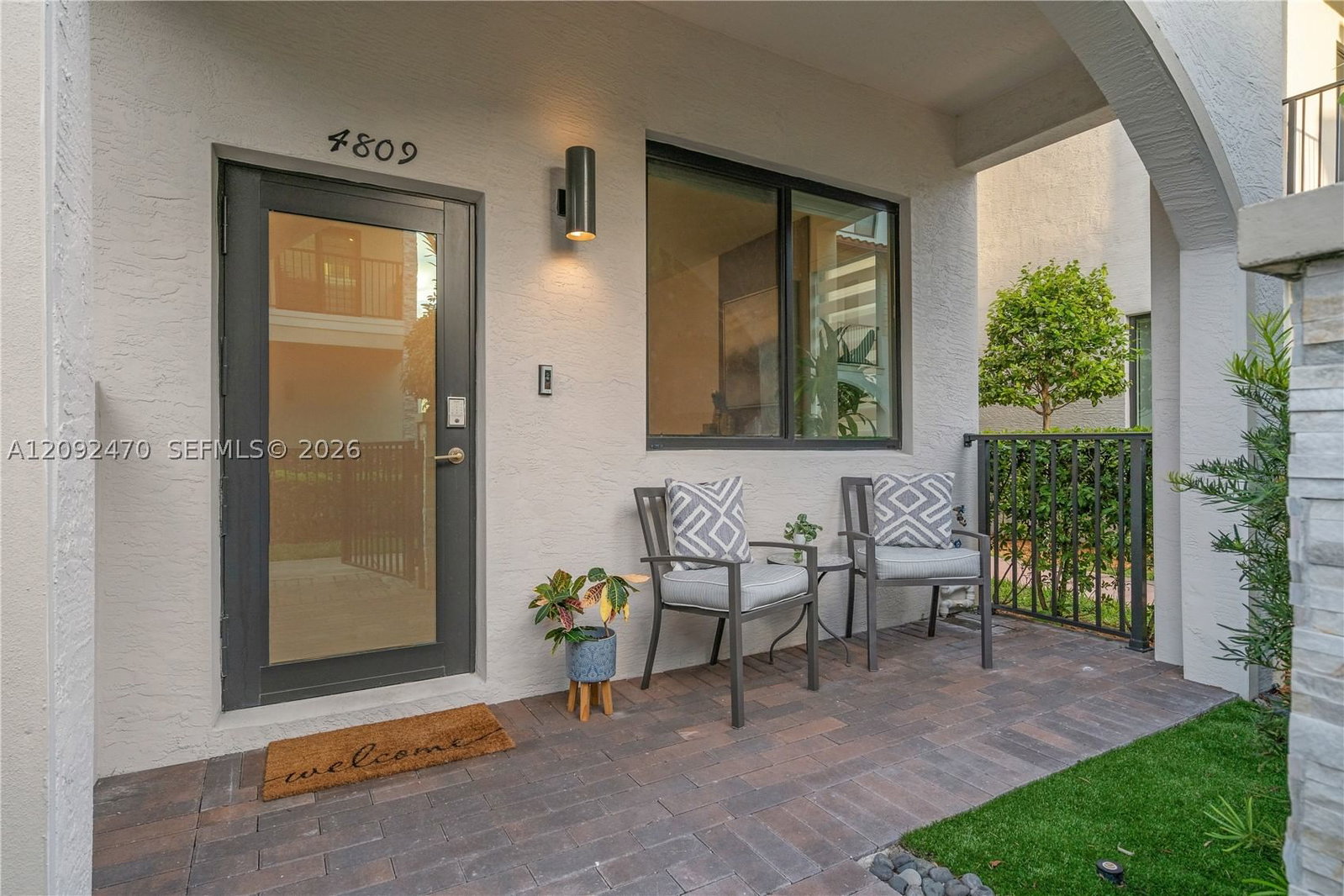 Real estate property located at 4809 83rd Pkwy, Miami-dade, Downtown Doral South Phas, Doral, FL