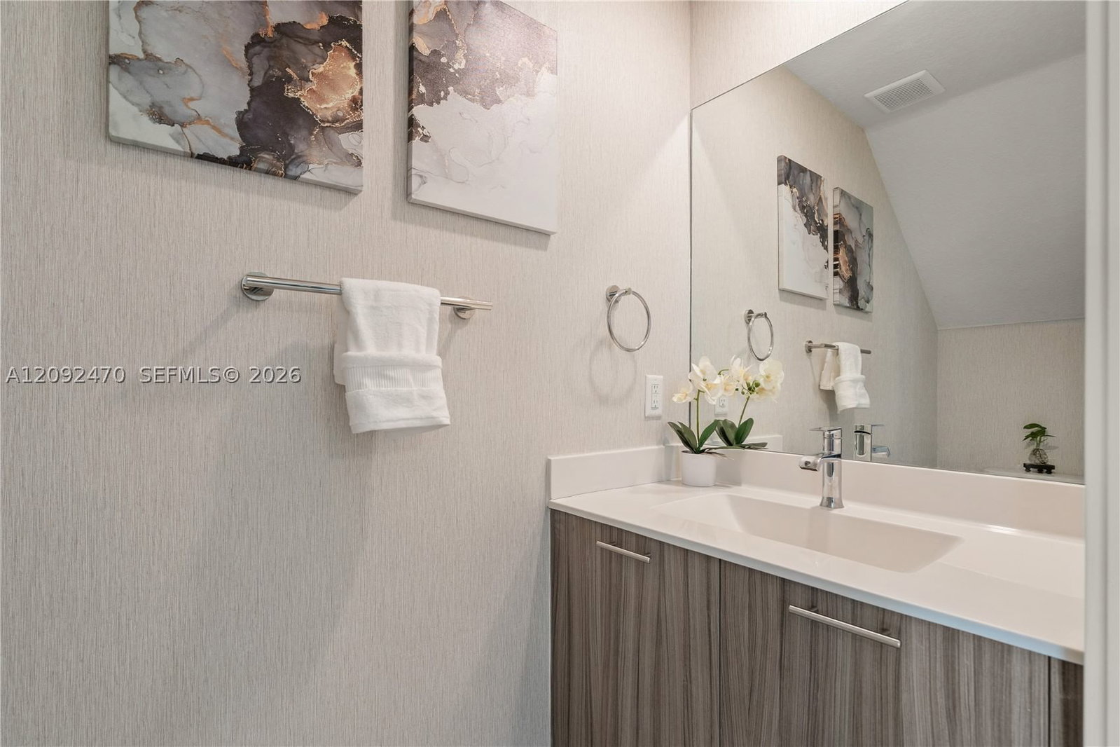 Real estate property located at 4809 83rd Pkwy, Miami-dade, Downtown Doral South Phas, Doral, FL