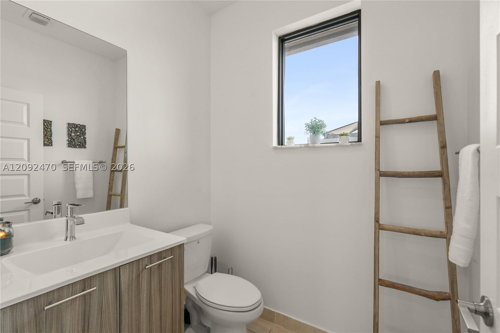 Real estate property located at 4809 83rd Pkwy, Miami-dade, Downtown Doral South Phas, Doral, FL