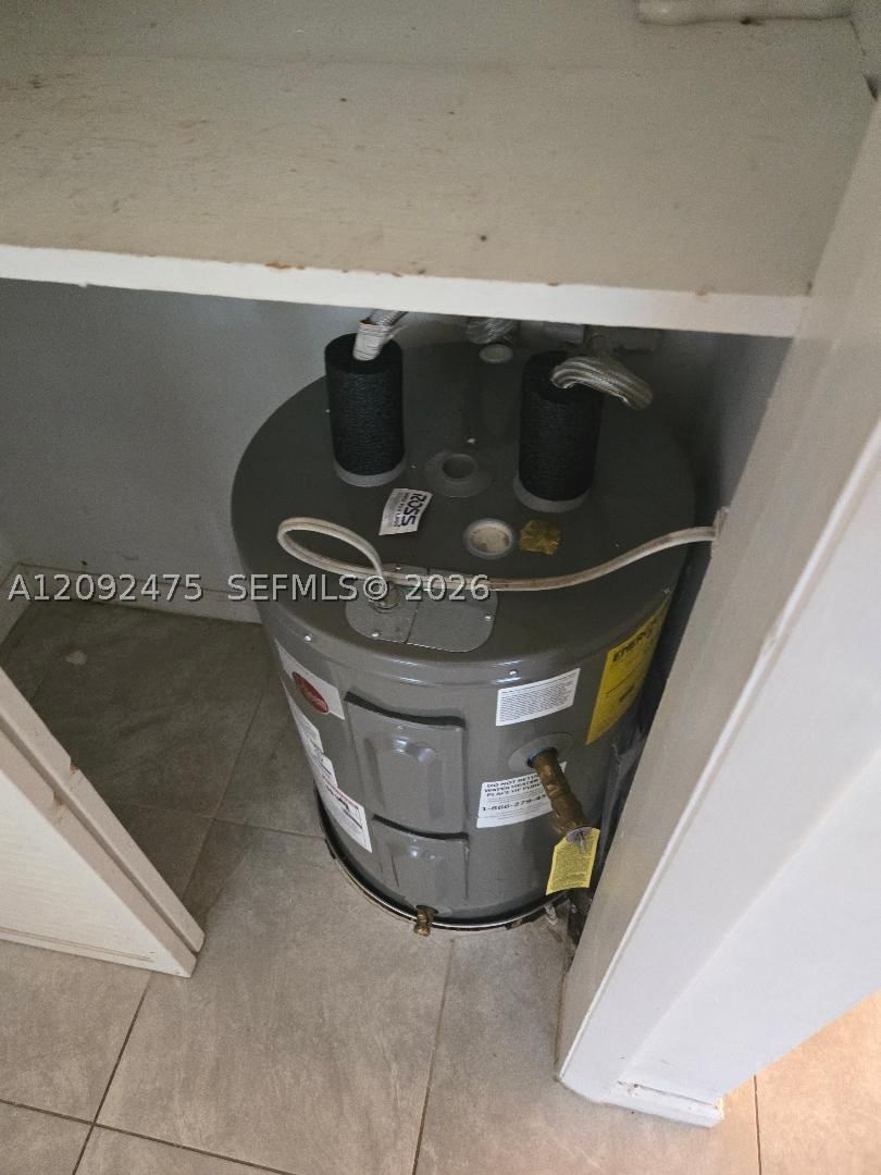 Real estate property located at 2838 Madison St #12, Broward, Malibu Gardens Condo, Hollywood, FL