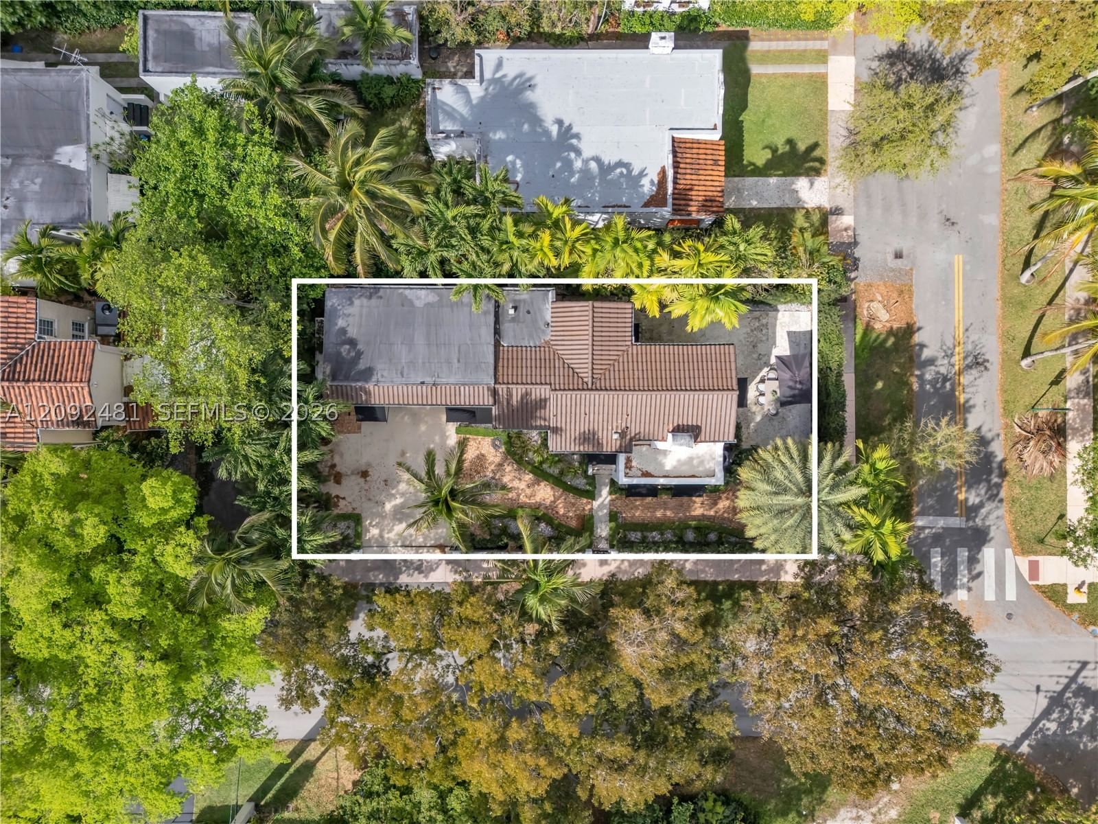 Real estate property located at 1222 Cortez St, Miami-dade, Coral Gables Granada Sec, Coral Gables, FL