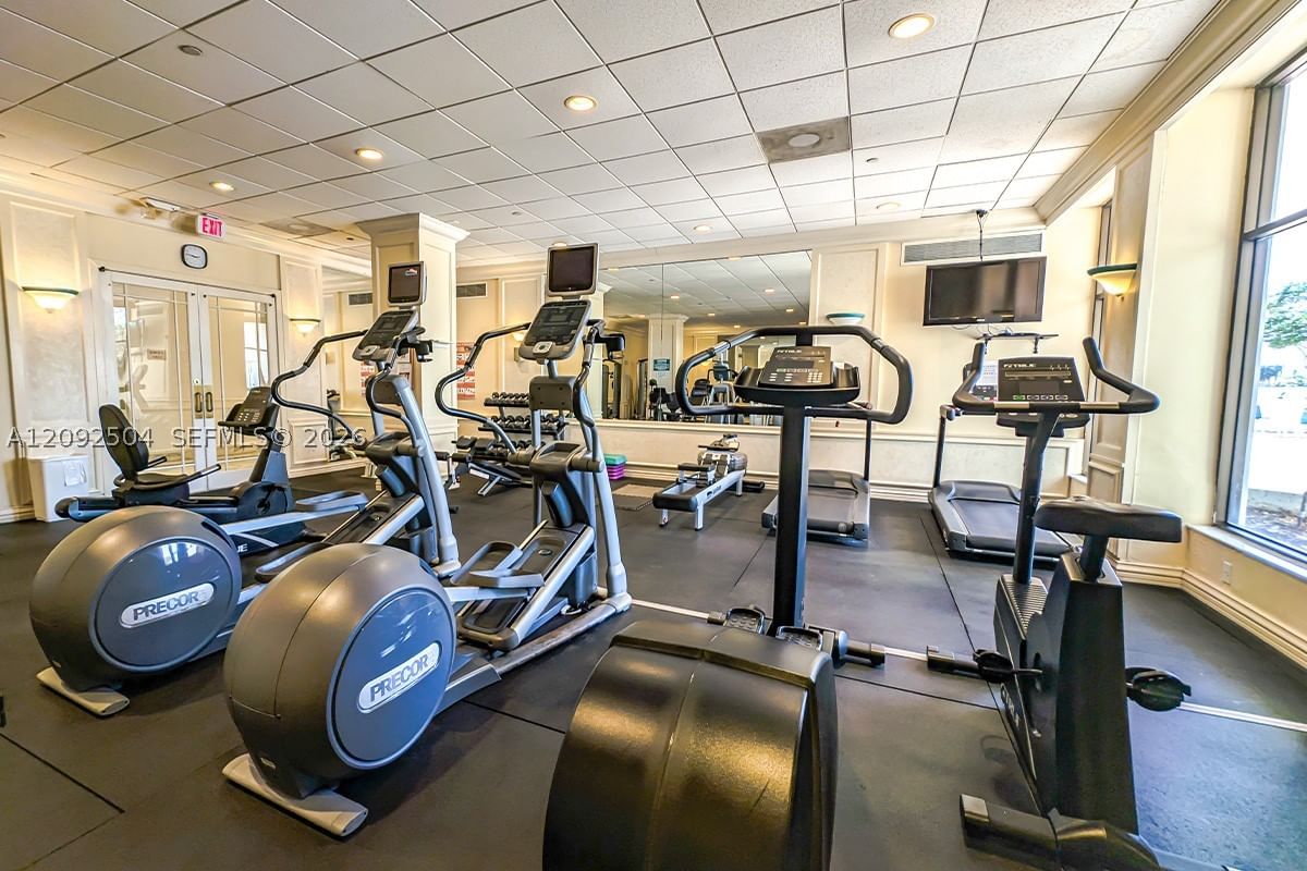 Real estate property located at 5700 Collins Ave #3M, Miami-dade, Seacoast 5700 Condo, Miami Beach, FL