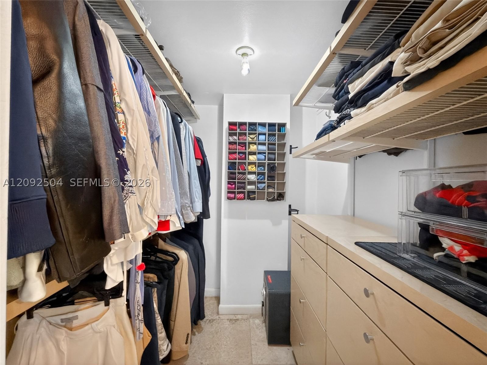 Real estate property located at 5700 Collins Ave #3M, Miami-dade, Seacoast 5700 Condo, Miami Beach, FL