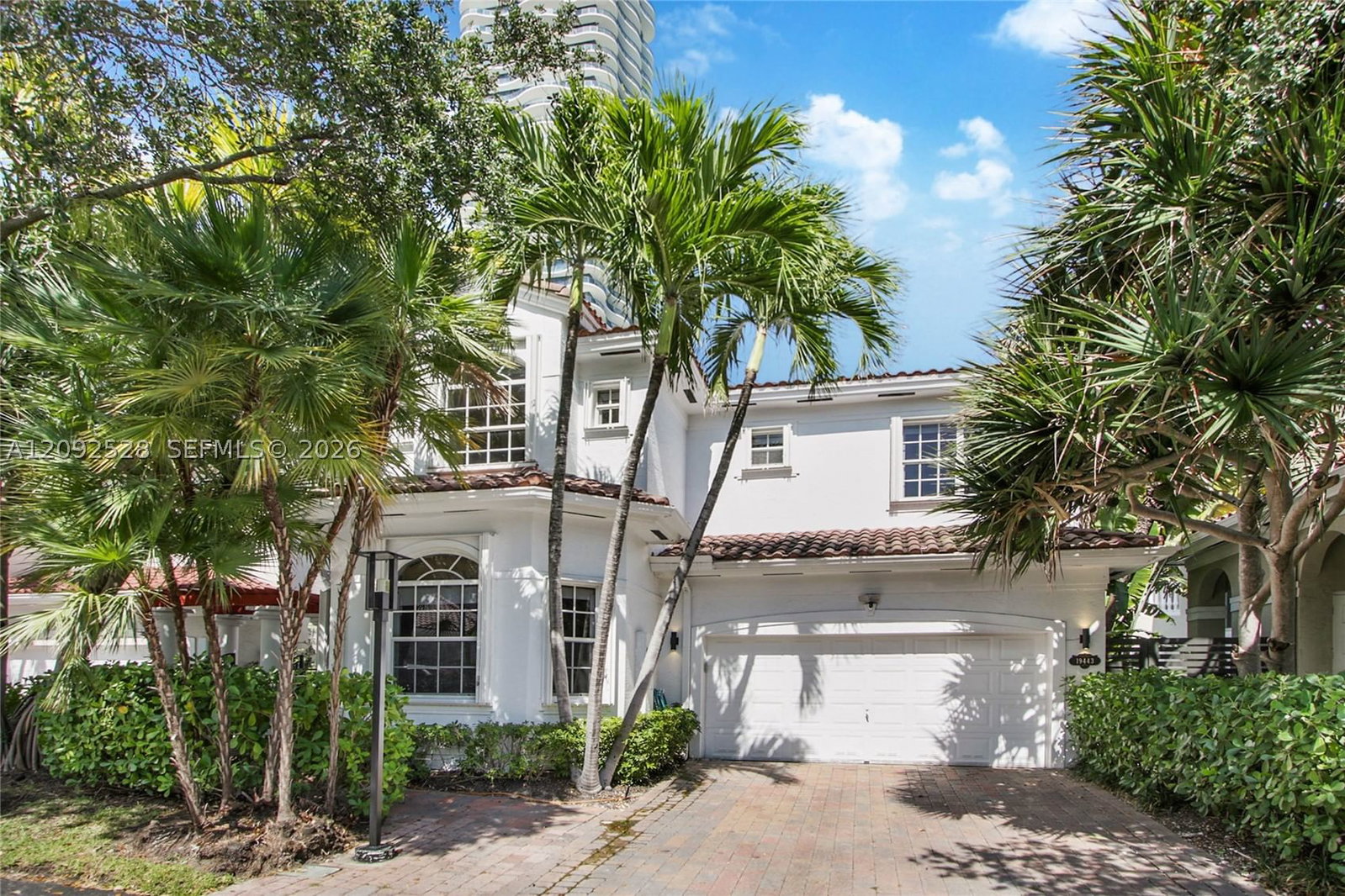 Real estate property located at 19443 40th Ct, Miami-dade, Golden Gate Estates & Mar, Sunny Isles Beach, FL