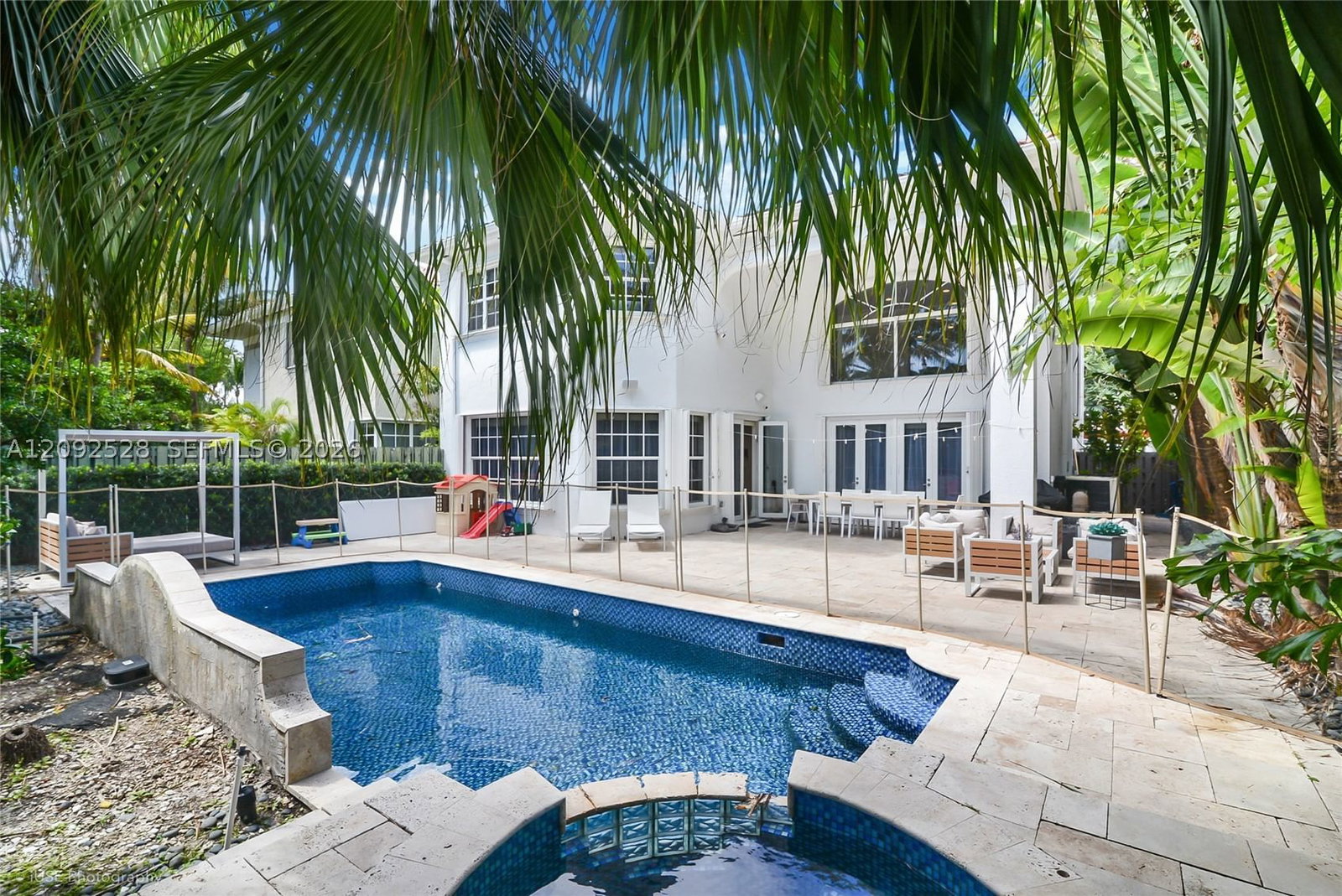 Real estate property located at 19443 40th Ct, Miami-dade, Golden Gate Estates & Mar, Sunny Isles Beach, FL