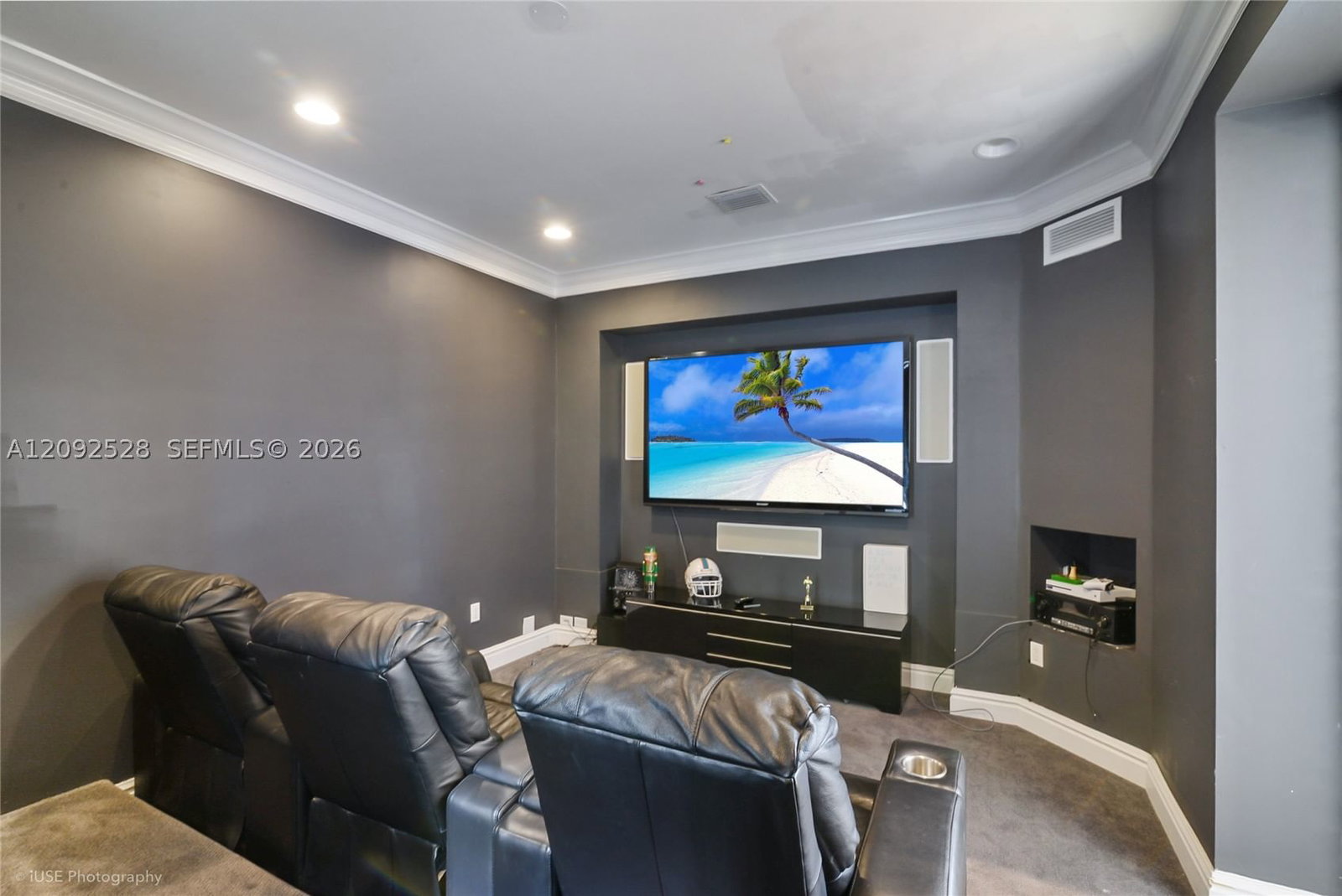 Real estate property located at 19443 40th Ct, Miami-dade, Golden Gate Estates & Mar, Sunny Isles Beach, FL
