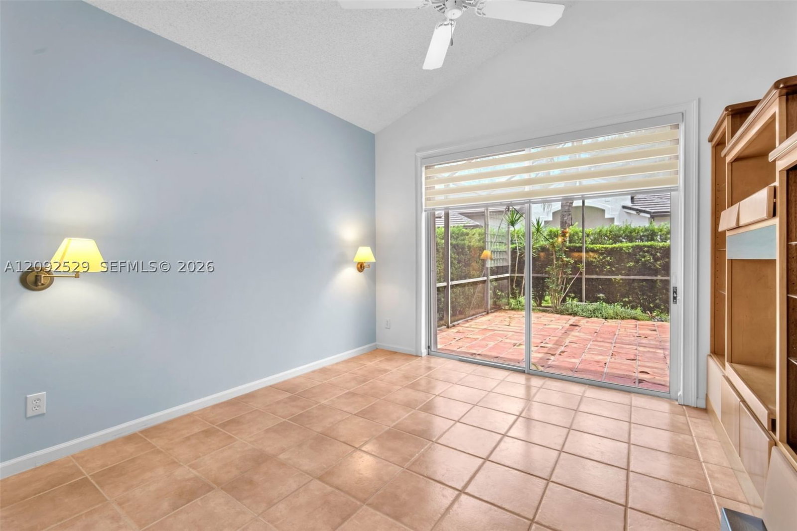 Real estate property located at 1545 Lacosta Dr W, Broward, Hollywood Lakes Country C, Pembroke Pines, FL