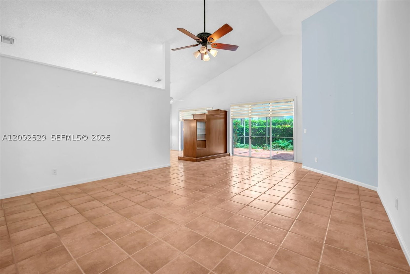 Real estate property located at 1545 Lacosta Dr W, Broward, Hollywood Lakes Country C, Pembroke Pines, FL