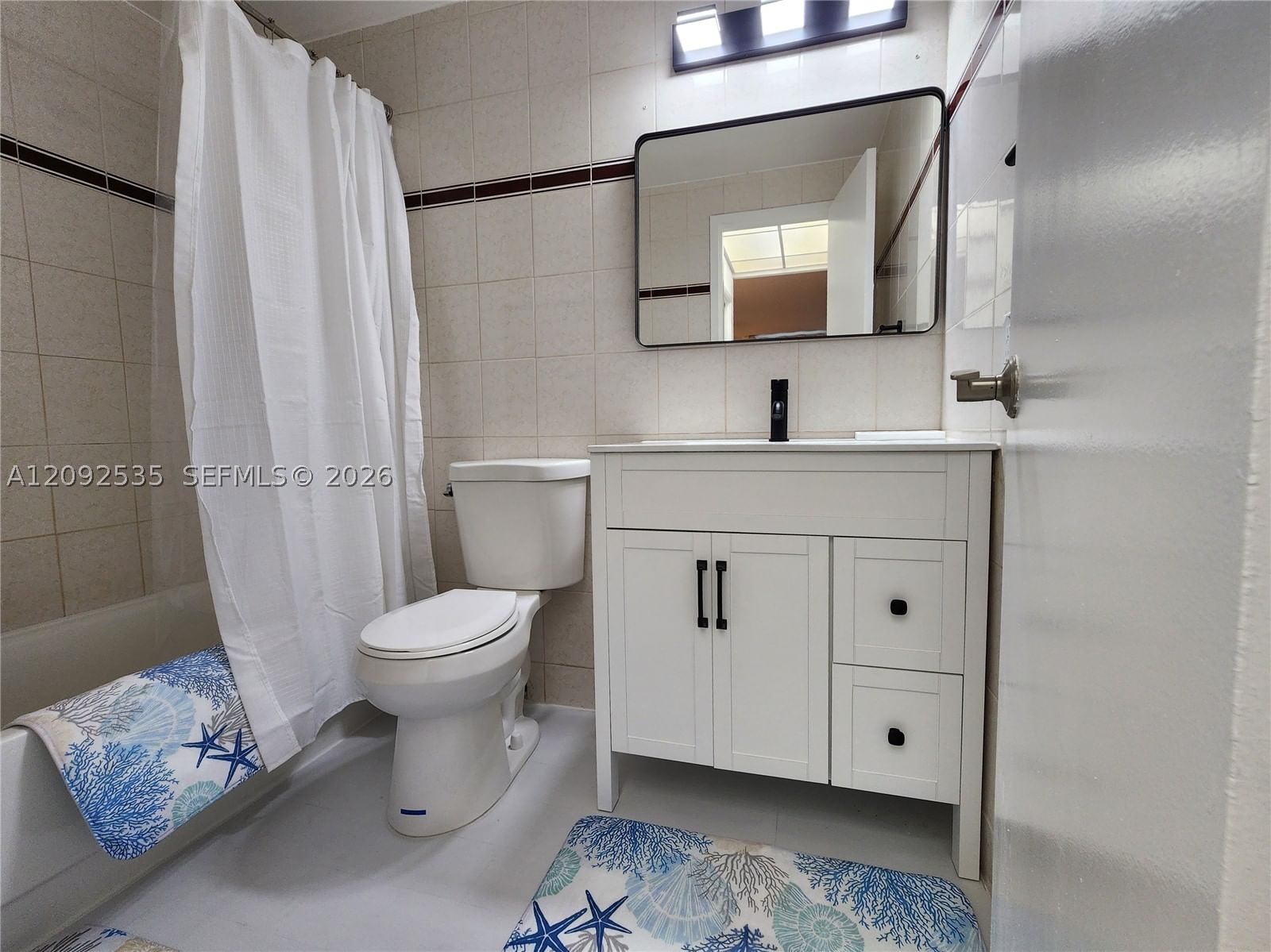 Real estate property located at 3505 Ocean Dr #819, Broward, Alexander Towers Condo, Hollywood, FL