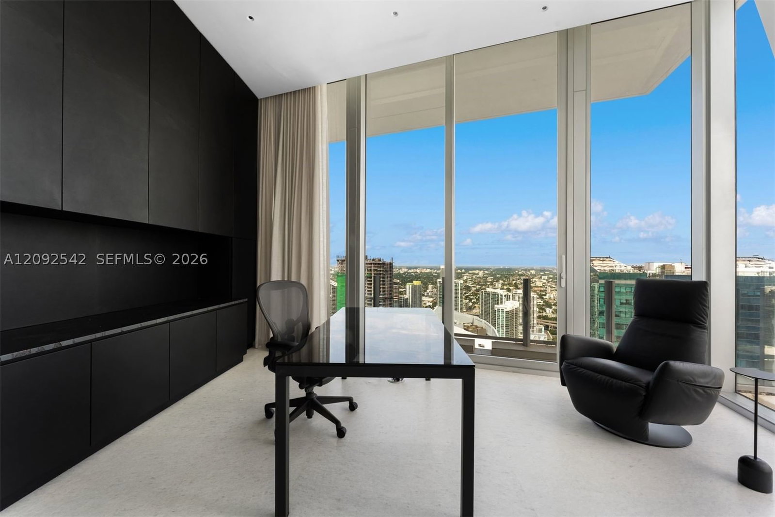 Real estate property located at 300 Biscayne Boulevard Way #5801C, Miami-dade, 300 Biscayne Blvd Way Cond, Miami, FL
