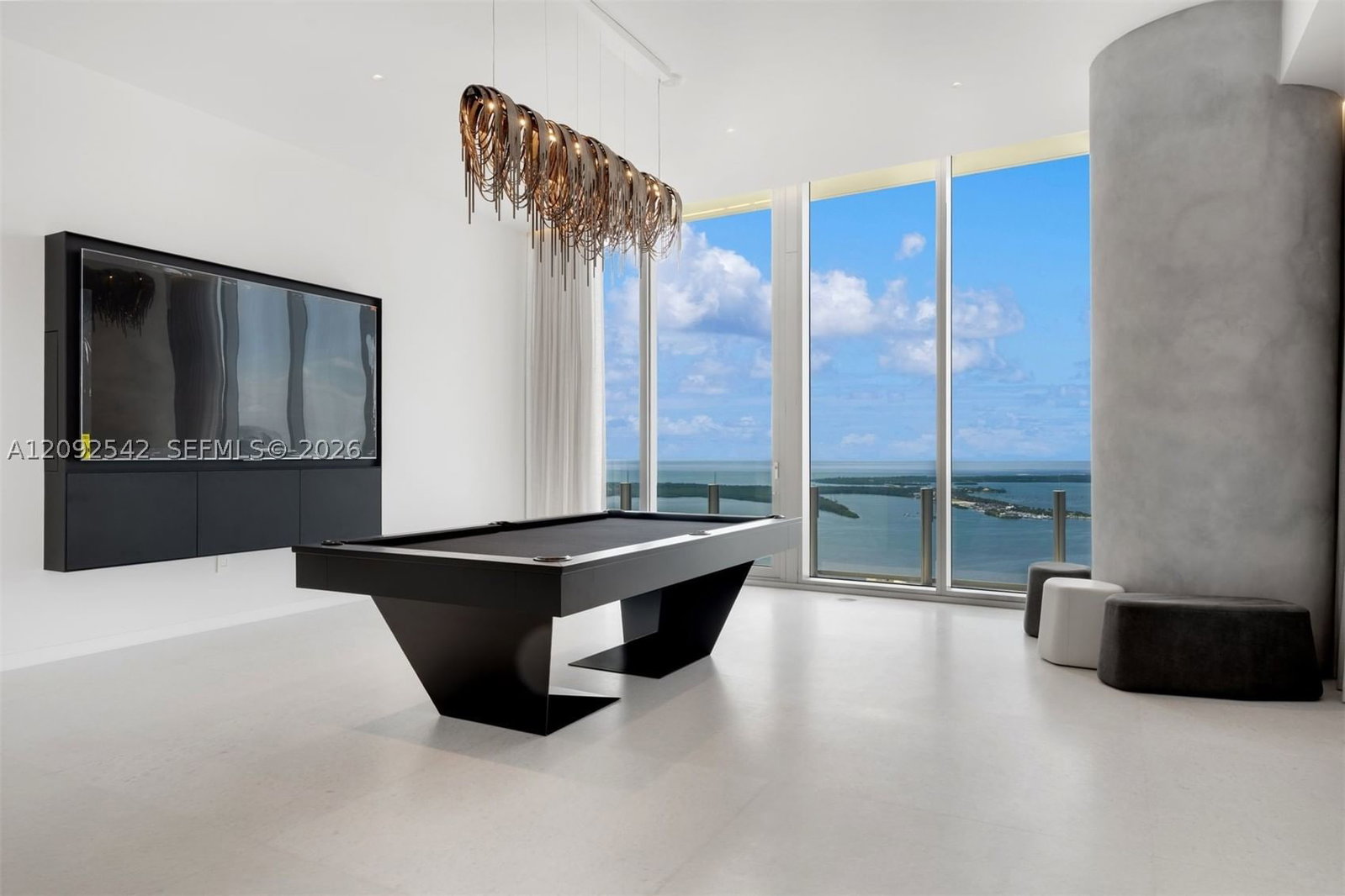 Real estate property located at 300 Biscayne Boulevard Way #5801C, Miami-dade, 300 Biscayne Blvd Way Cond, Miami, FL