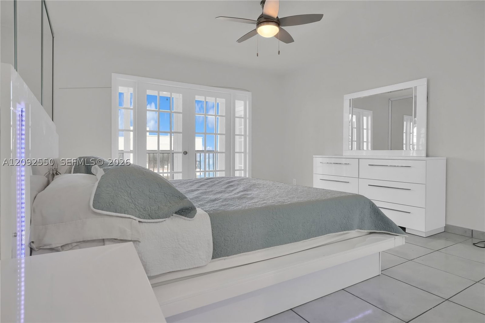 Real estate property located at 5401 Collins Ave #601, Miami-dade, The Carriage House Condo, Miami Beach, FL