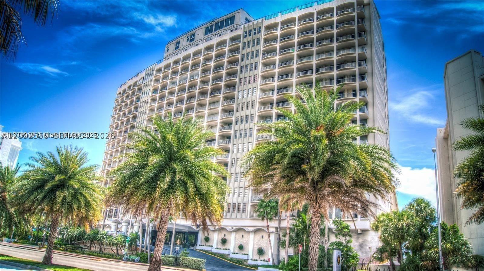 Real estate property located at 5401 Collins Ave #601, Miami-dade, The Carriage House Condo, Miami Beach, FL