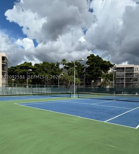 Real estate property located at 900 Colony Point Cir #416, Broward, Colony Point 1 Condo, Pembroke Pines, FL