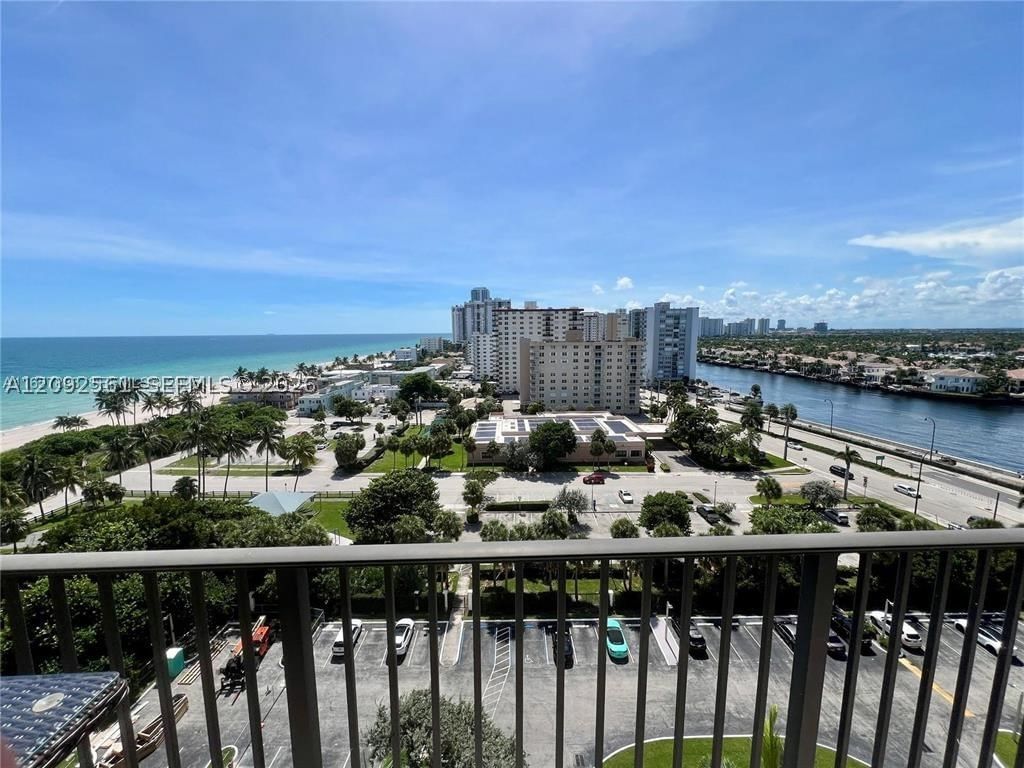 Real estate property located at 1201 Ocean Dr #1206S, Broward, Summit Condo, Hollywood, FL