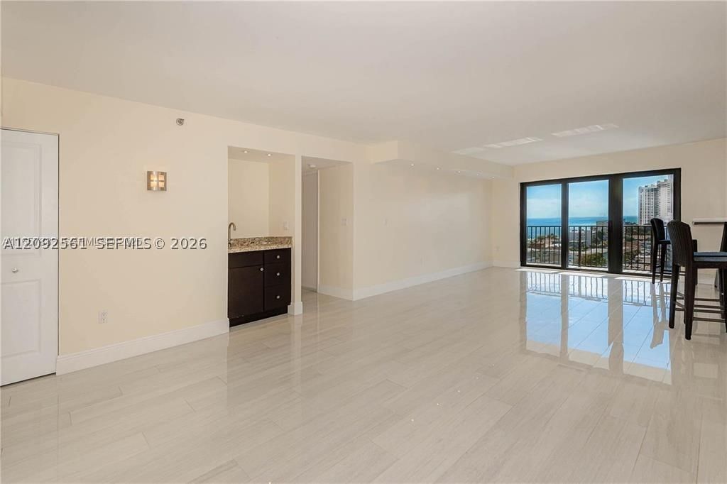 Real estate property located at 1201 Ocean Dr #1206S, Broward, Summit Condo, Hollywood, FL