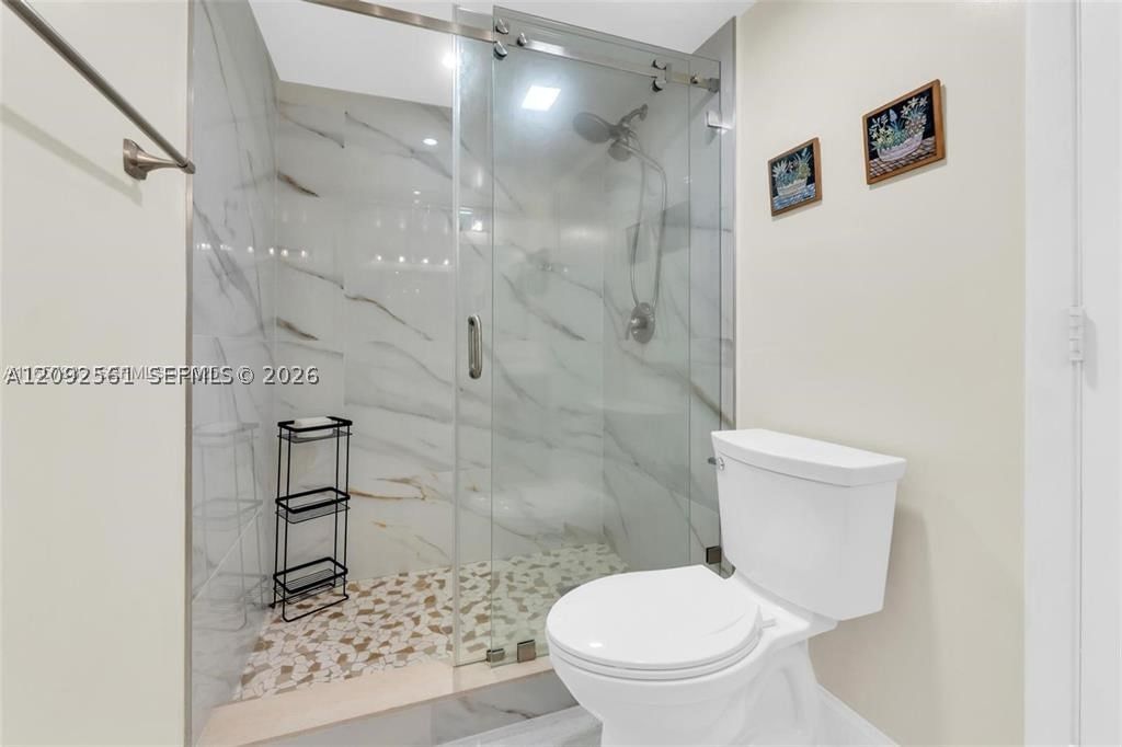 Real estate property located at 1201 Ocean Dr #1206S, Broward, Summit Condo, Hollywood, FL