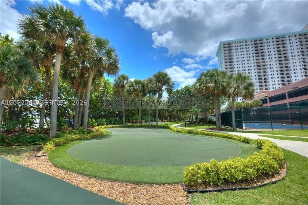 Real estate property located at 1201 Ocean Dr #1206S, Broward, Summit Condo, Hollywood, FL