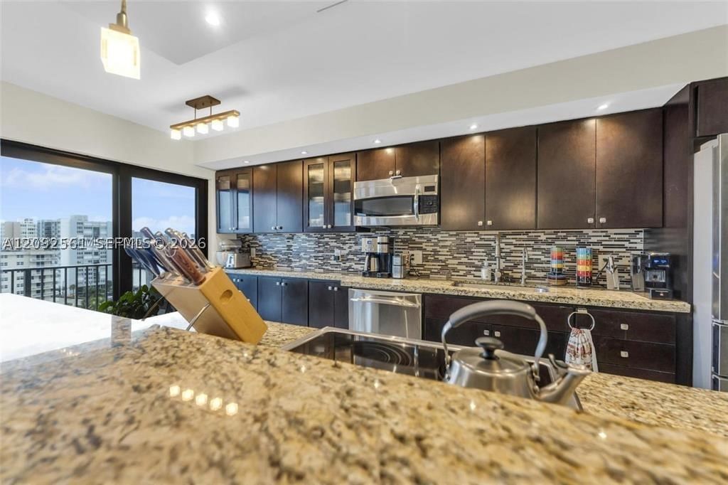 Real estate property located at 1201 Ocean Dr #1206S, Broward, Summit Condo, Hollywood, FL