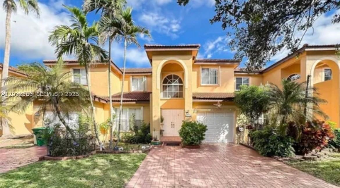 Real estate property located at 14015 Forest Oak Cir, Broward, West Park-west Parcel, Davie, FL