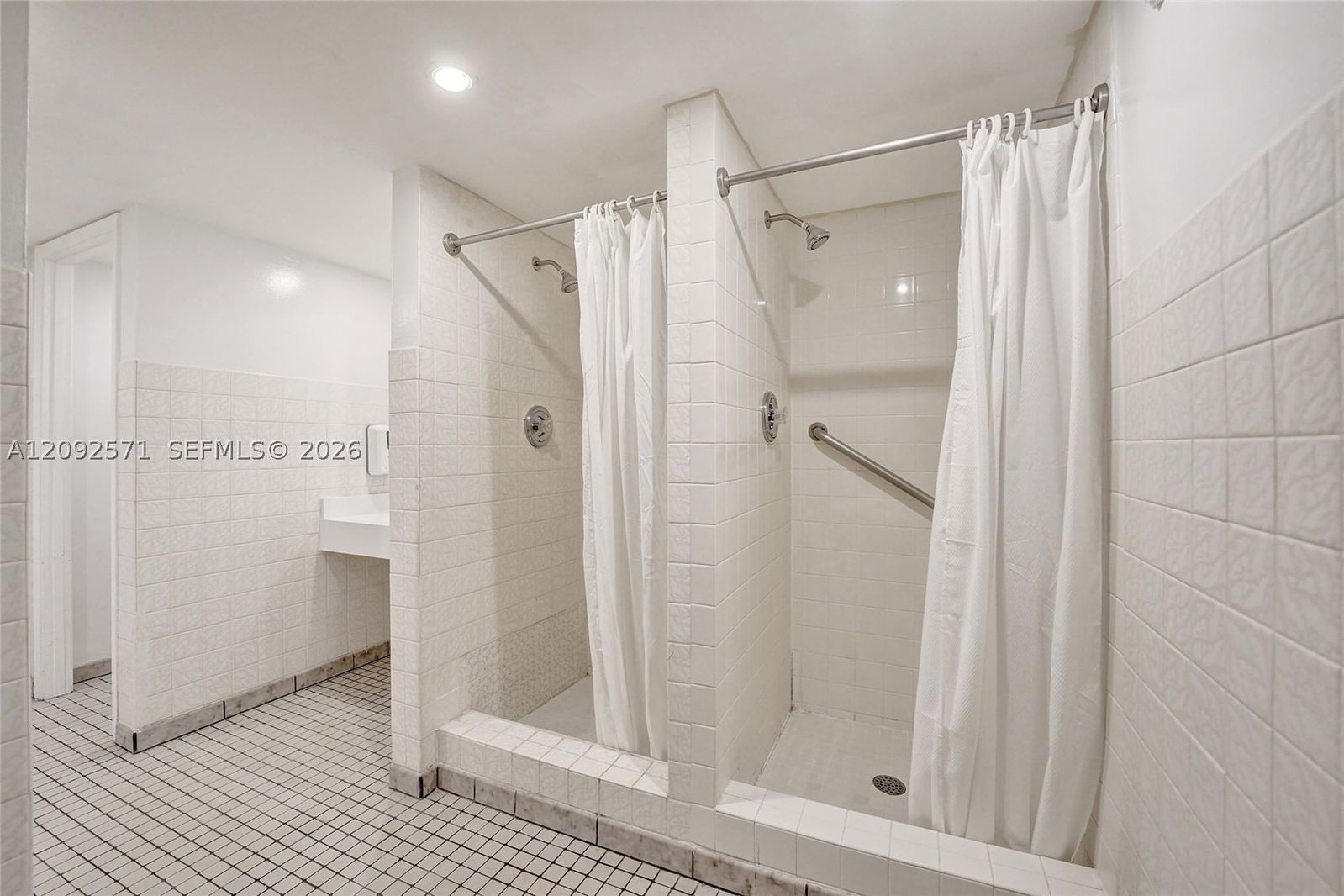 Real estate property located at 936 Intracoastal Dr #4F, Broward, Corinthian On The Intraco, Fort Lauderdale, FL