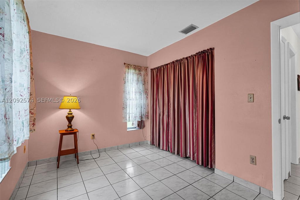 Real estate property located at 12334 114th Ter, Miami-dade, Devon Aire Villas Sec 9, Miami, FL