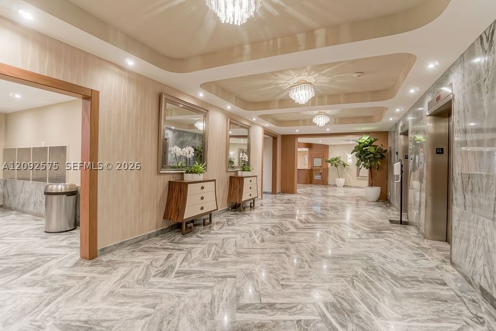 Real estate property located at 5401 Collins Ave #628, Miami-dade, The Carriage House, Miami Beach, FL