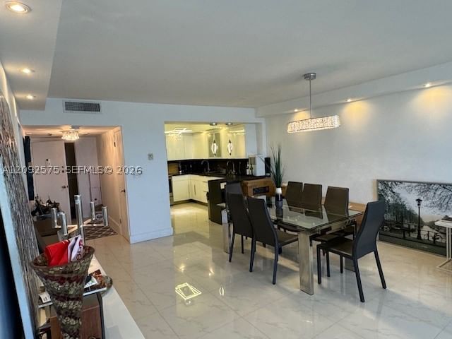 Real estate property located at 5401 Collins Ave #628, Miami-dade, The Carriage House, Miami Beach, FL