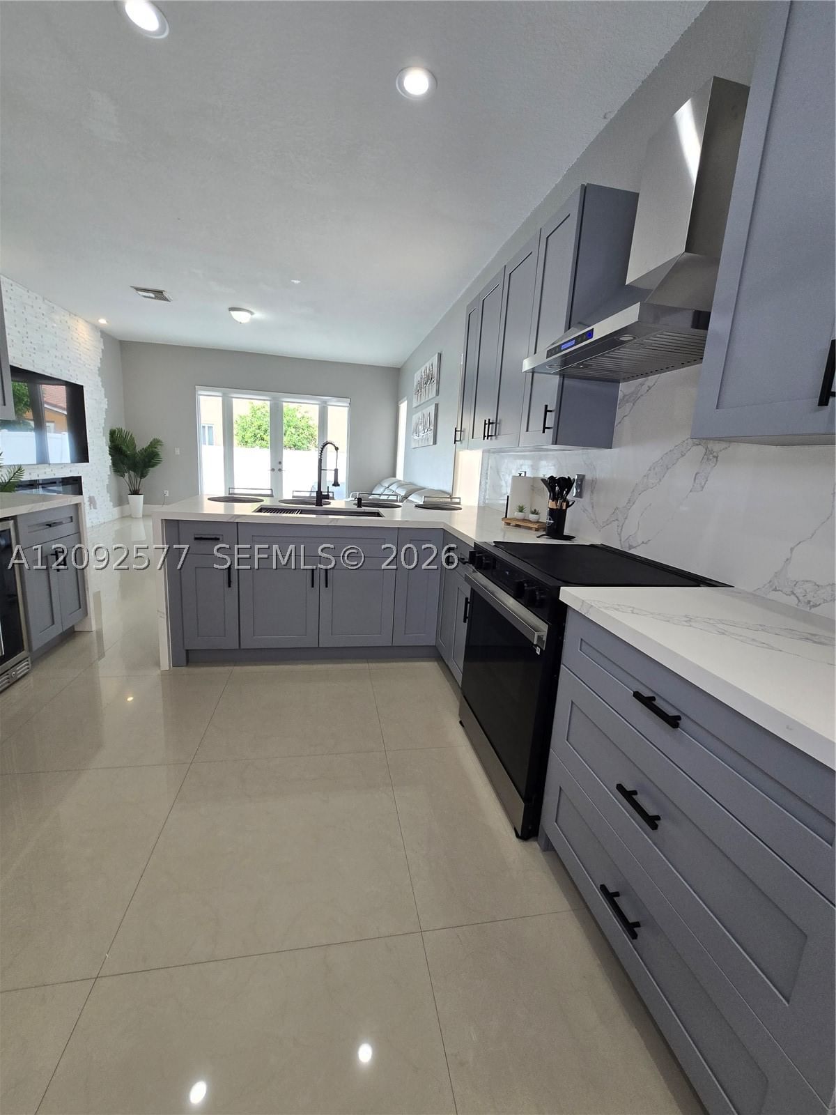Real estate property located at 5372 131st Ter, Broward, Miramar Patio Homes, Miramar, FL