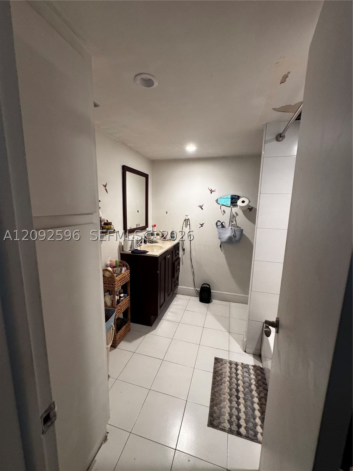 Real estate property located at 3900 76th Ave #111, Broward, Water Bridge West Condo, Sunrise, FL