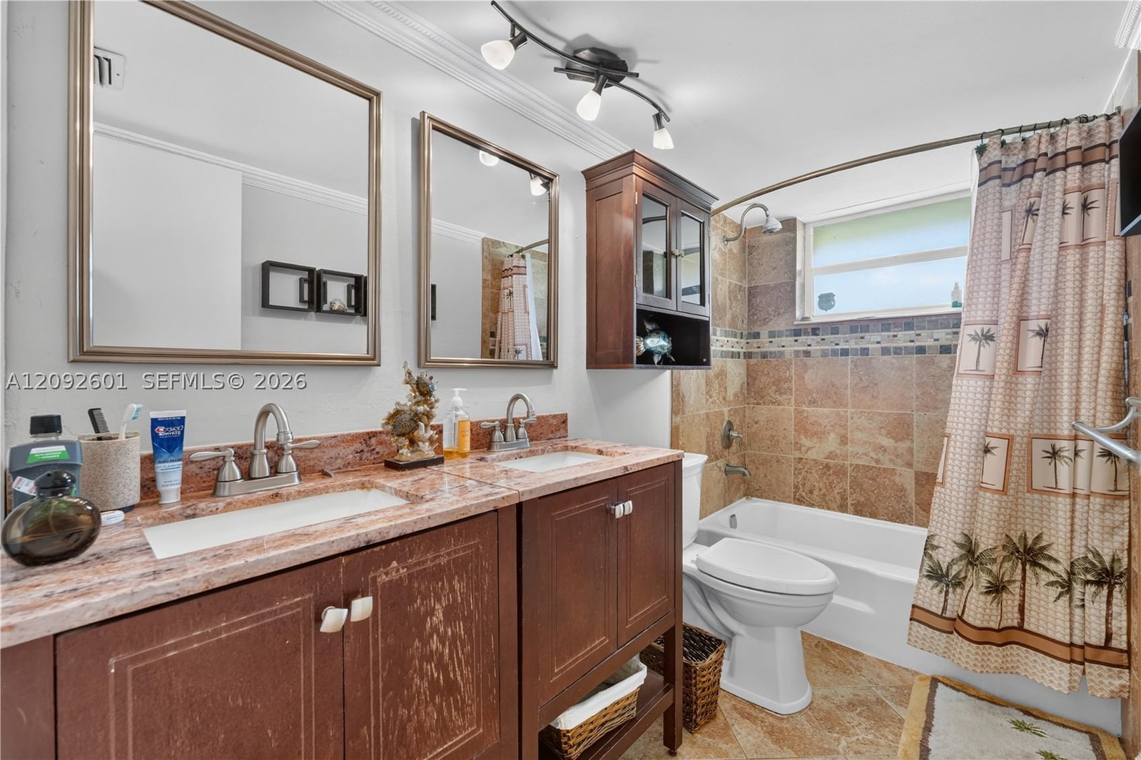Real estate property located at 5405 Bayberry Ln, Broward, Woodlands Sec One-phase O, Tamarac, FL