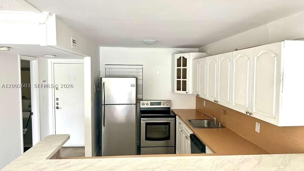 Real estate property located at 7830 Dickens Ave #203, Miami-dade, Dickens Gardens Condo, Miami Beach, FL