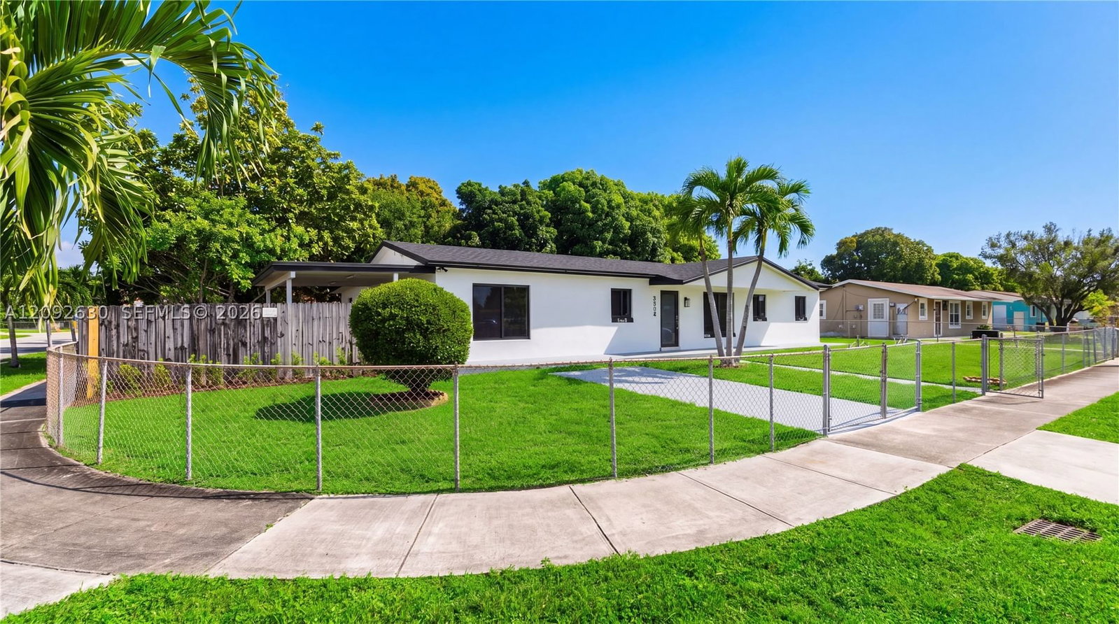 Real estate property located at 3355 180th St, Miami-dade, Bankers Sub #1, Miami Gardens, FL