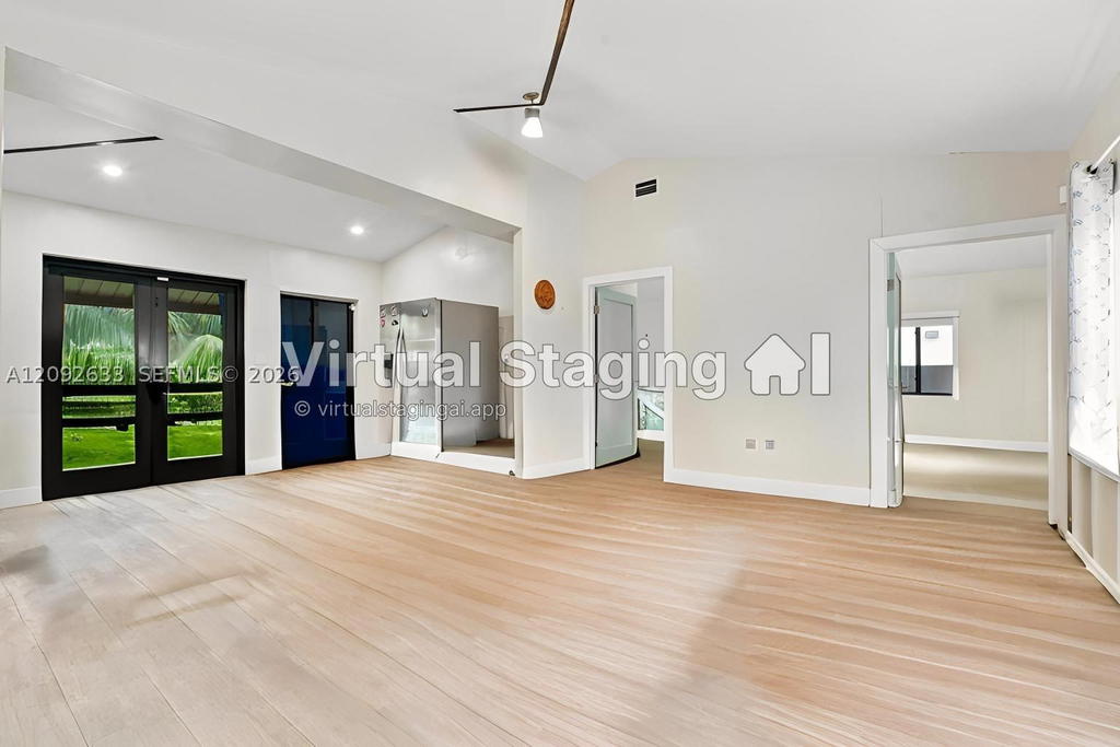 Real estate property located at 565 East Dr, Miami-dade, Foust Sub, Miami Springs, FL