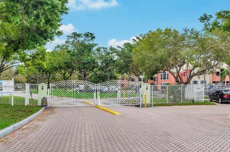 Real estate property located at 1011 Crystal Way C, Palm Beach, Bahia At Delray Condo, Delray Beach, FL