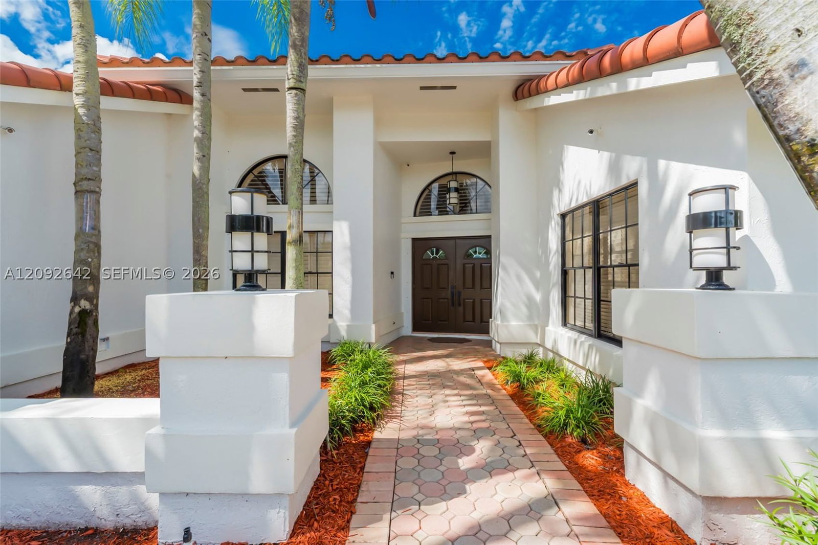 Real estate property located at 1201 Bristol Ave, Broward, Shenandoah Section Three, Davie, FL