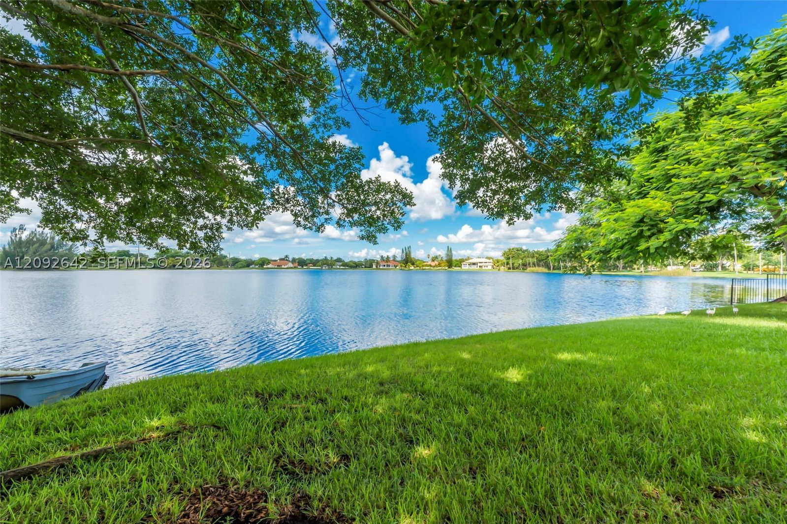 Real estate property located at 1201 Bristol Ave, Broward, Shenandoah Section Three, Davie, FL